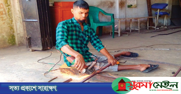প্রতিবন্ধিতা জয় করলেন বিশ্বনাথের আজম আলী