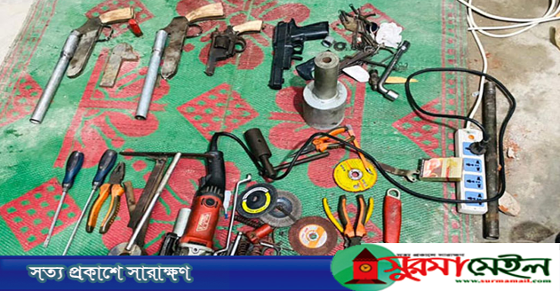 অস্ত্র তৈরির কারখানায় অভিযান, গ্রেপ্তার ২