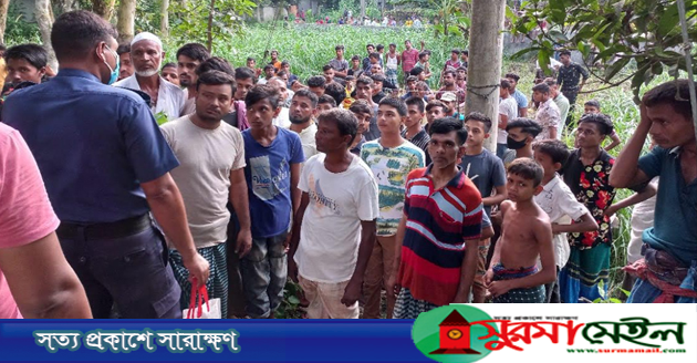 ঘরের ভিতর পরে ছিলো মা ও দুই ছেলের লাশ উদ্ধার