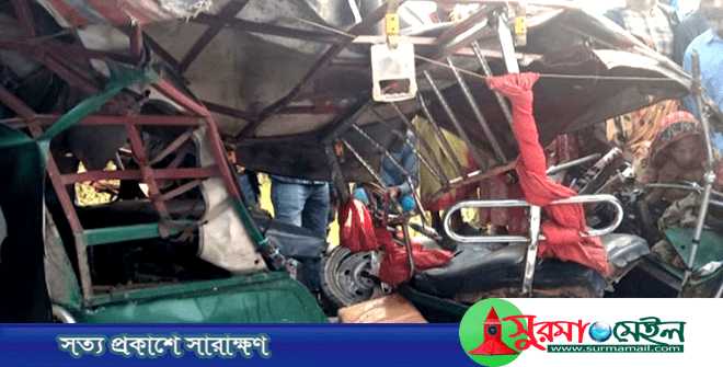 খুলনায় ট্রাক-ইজিবাইক সংঘর্ষ, নিহত ৪