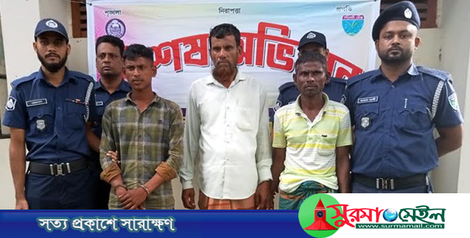 তাহিরপুরে ভারতীয় চোরাচালানের ২৮ মেট্রিক টন কয়লা বোঝাই ট্রলার জব্দ, গ্রেফতার ৩