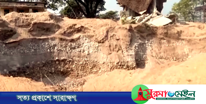 ভোলাগঞ্জ পাথর কোয়ারিতে মাটি চাপায় শ্রমিকের মৃত্যু