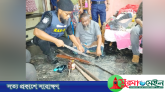 ভোলাগঞ্জে পাথর ব্যবসায়ীর বাড়িতে মিলল অস্ত্র ও মদ, আটক ৪