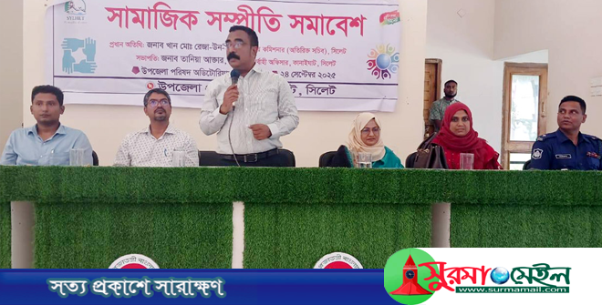 সবাইকে দেশ প্রেমে উদ্বুদ্ধ হয়ে কাজ করতে হবে: বিভাগীয় কমিশনার