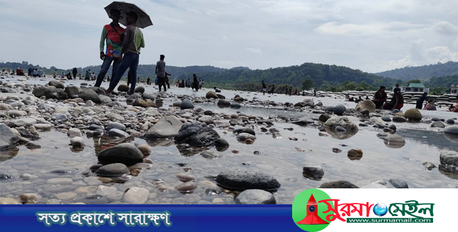 সাদাপাথরে পর্যটকবাহী নৌকা ছাড়া অন্যান্য নৌকা চলাচলে নিষেধাজ্ঞা