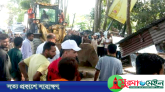 সিলেট রেলস্টেশনে অবৈধ স্থাপনা উচ্ছেদে জেলা প্রশাসনের অভিযান