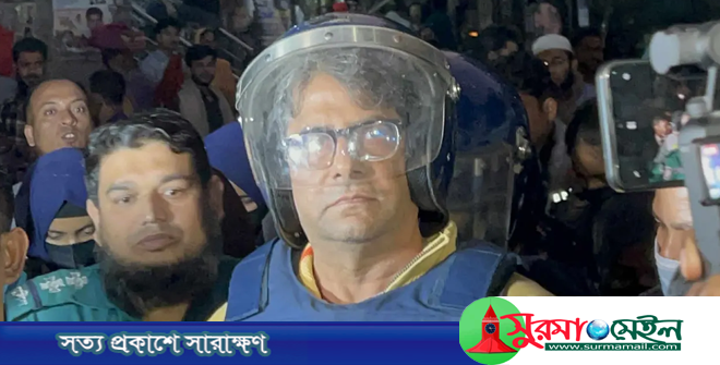 আনিস আলমগীরকে গ্রেপ্তার স্বৈরাচারী আমলে সাংবাদিক দমন-পীড়নের পুনরাবৃত্তি