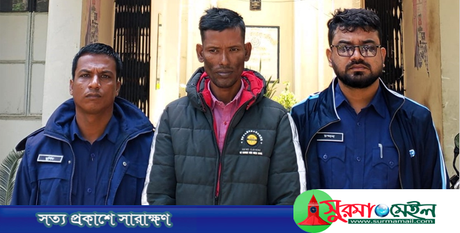 তাহিরপুর সীমান্তে জনতার হাতে ভারতীয় নাগরিক আটক