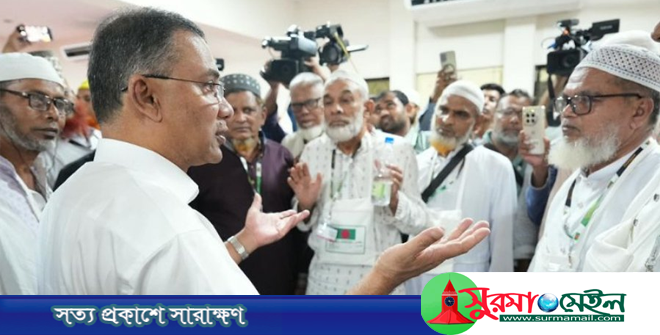 হজের প্রথম ফ্লাইট উদ্বোধন করলেন প্রধানমন্ত্রী