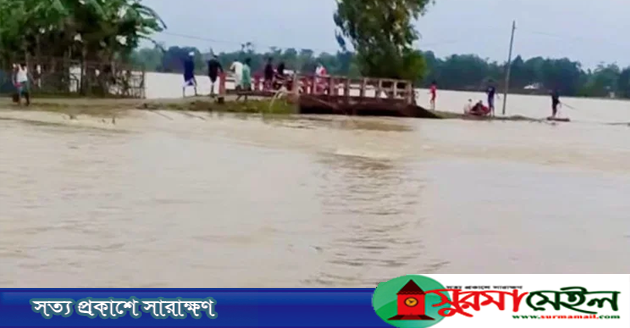 ধলাই নদীর বাঁধ ভেঙে ২৫ গ্রাম প্লাবিত, জনজীবন বিপর্যস্ত