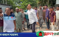 তাহিরপুরে ফের সংঘর্ষের আশঙ্কা, লাঠি হাতে মাঠে নামলেন এমপি
